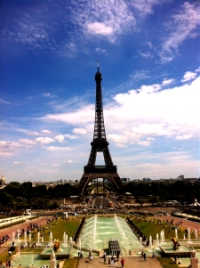 Retire Paris, France